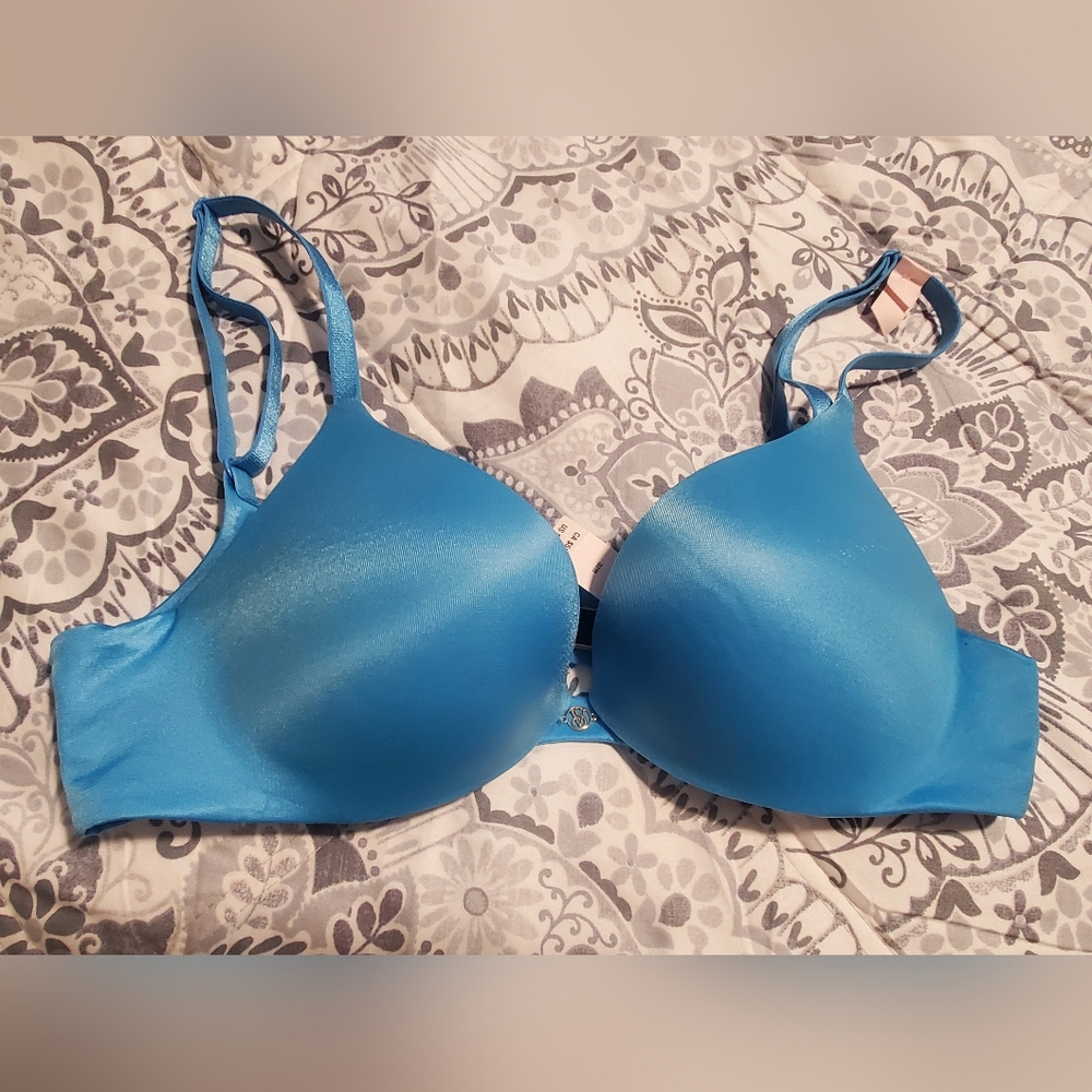 Victoria's Secret So Obsessed Vibrant Blue Bra